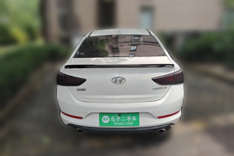 Used Hyundai Verna (new generation) 2016 1.6L Automatic Elite Edition TOP Rear