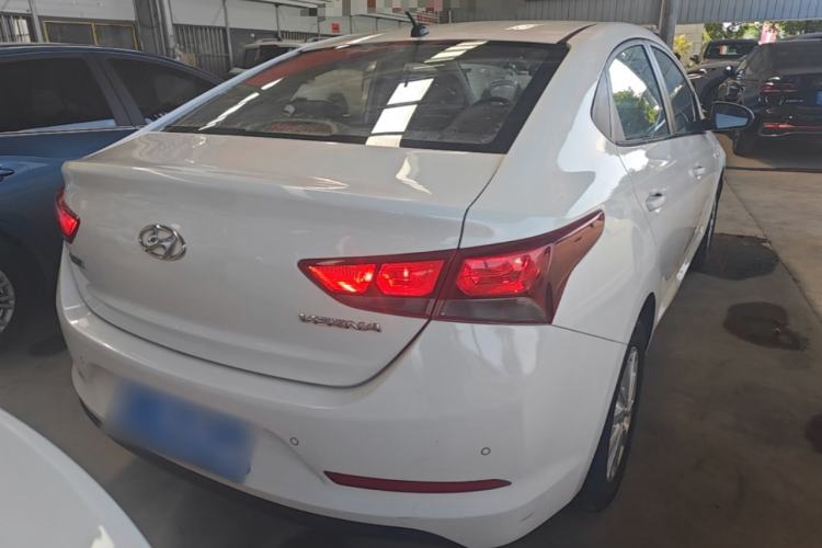 Used Hyundai Verna (new generation) 2016 1.4L Automatic Cool Edition GLS Rear