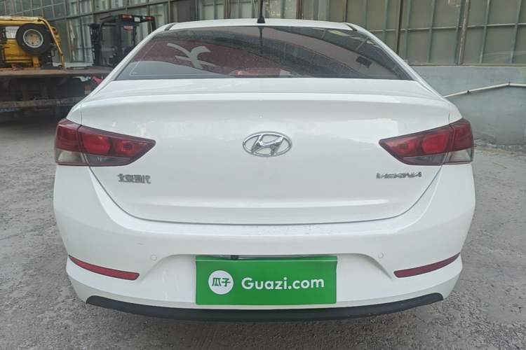 Used Hyundai Verna (new generation) 2016 1.4L Automatic Cool Edition GLS Rear