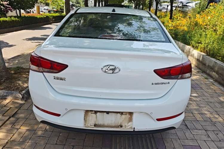 Used Hyundai Verna (new generation) 2016 1.4L Automatic Cool Edition GLS Rear