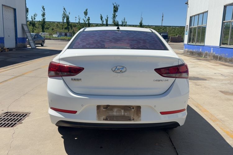 Used Hyundai Verna (new generation) 2016 1.4L Manual Cool Edition GLS Rear