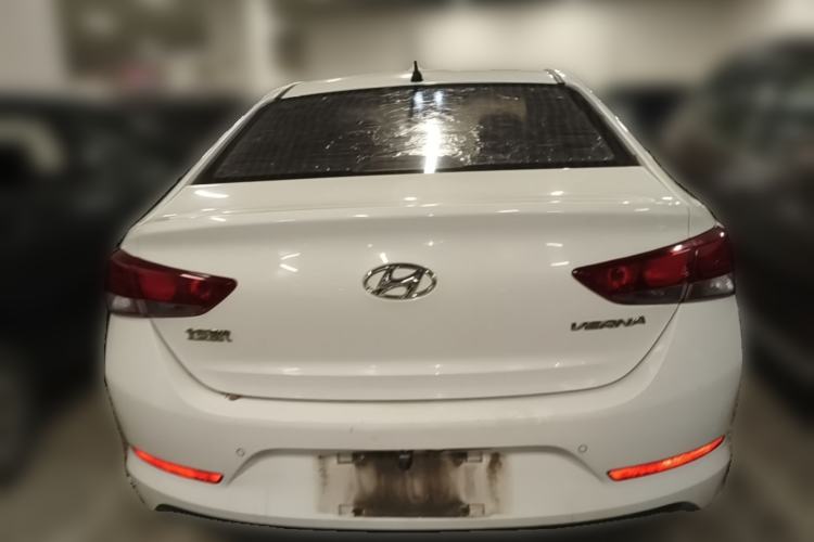 Used Hyundai Verna (new generation) 2016 1.4L Manual Cool Edition GLS Rear
