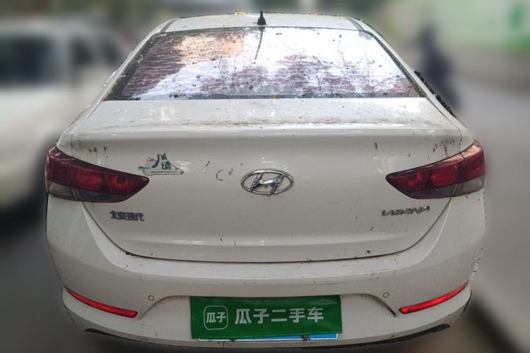 Used Hyundai Verna (new generation) 2016 1.4L Automatic Sport Edition Rear