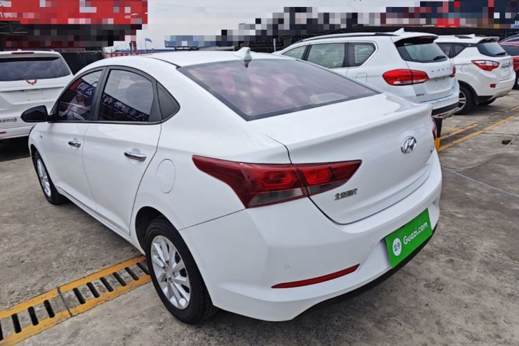 Used Hyundai Verna (new generation) 2016 1.4L Manual Cool Edition GLS Rear Left 45 Deg