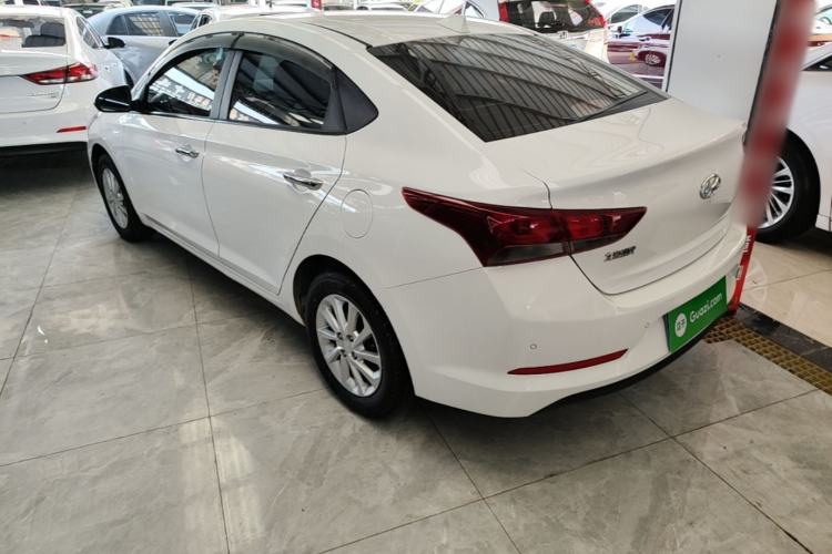Used Hyundai Verna (new generation) 2016 1.4L Manual Cool Edition GLS Rear Left 45 Deg