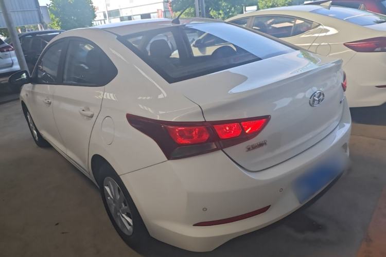 Used Hyundai Verna (new generation) 2016 1.4L Automatic Cool Edition GLS Rear Left 45 Deg