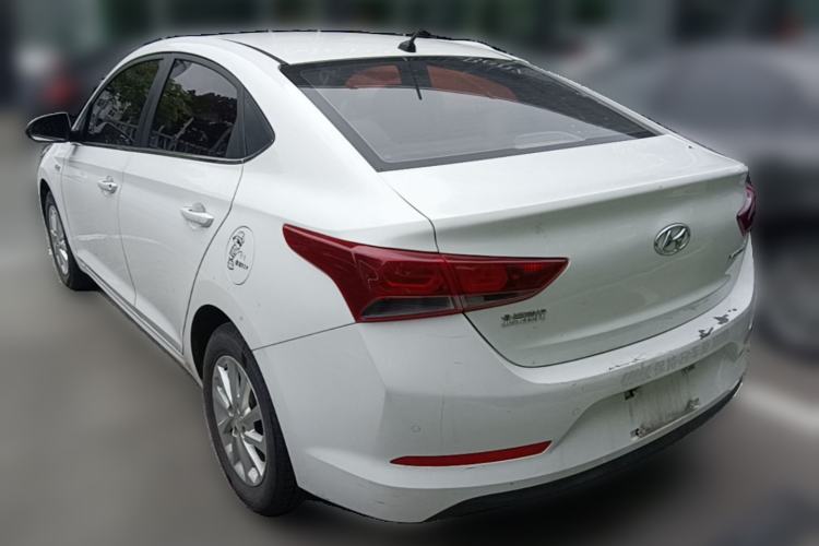 Used Hyundai Verna (new generation) 2016 1.4L Automatic Cool Edition GLS Rear Left 45 Deg
