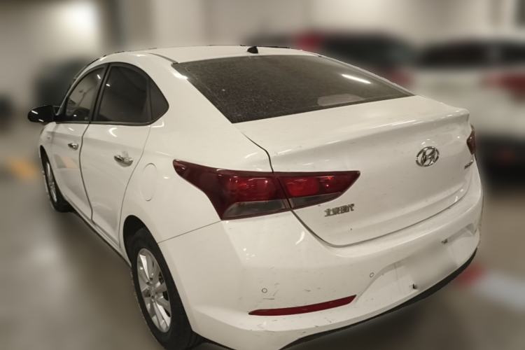 Used Hyundai Verna (new generation) 2016 1.4L Automatic Cool Edition GLS Rear Left 45 Deg