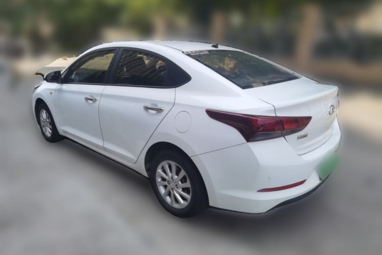 Used Hyundai Verna (new generation) 2016 1.4L Automatic Cool Edition GLS Rear Left 45 Deg