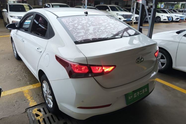 Used Hyundai Verna (new generation) 2016 1.4L Automatic Cool Edition GLS Rear Left 45 Deg