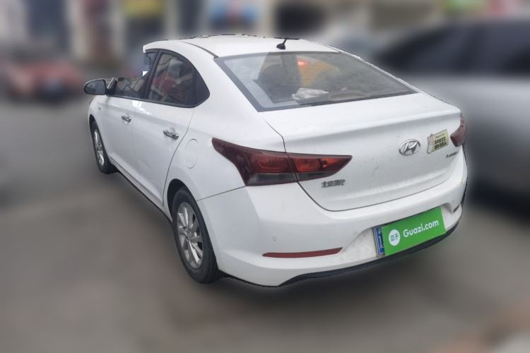 Used Hyundai Verna (new generation) 2016 1.4L Manual Cool Edition GLS Rear Left 45 Deg