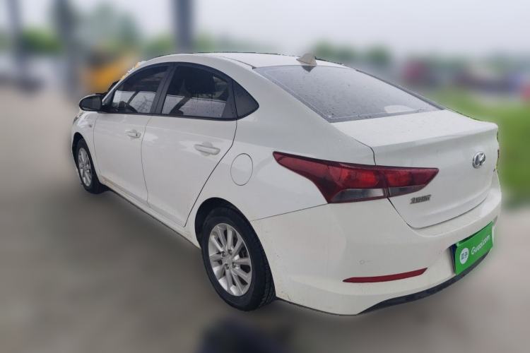 Used Hyundai Verna (new generation) 2016 1.4L Manual Cool Edition GLS Rear Left 45 Deg