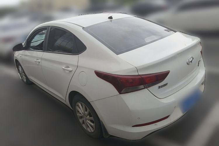 Used Hyundai Verna (new generation) 2016 1.4L Manual Cool Edition GLS Rear Left 45 Deg