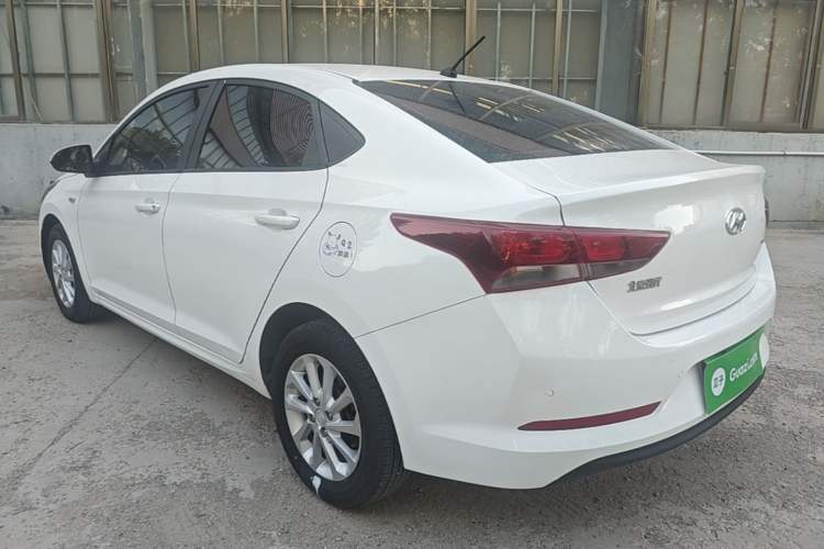 Used Hyundai Verna (new generation) 2016 1.4L Automatic Cool Edition GLS Rear Left 45 Deg