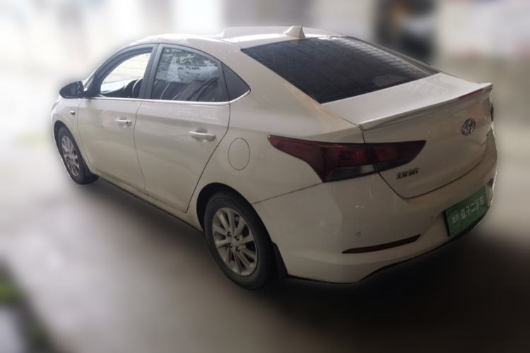 Used Hyundai Verna (new generation) 2016 1.4L Manual Cool Edition GLS Rear Left 45 Deg