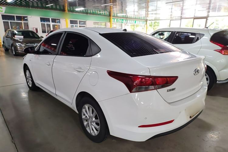 Used Hyundai Verna (new generation) 2016 1.4L Automatic Cool Edition GLS Rear Left 45 Deg