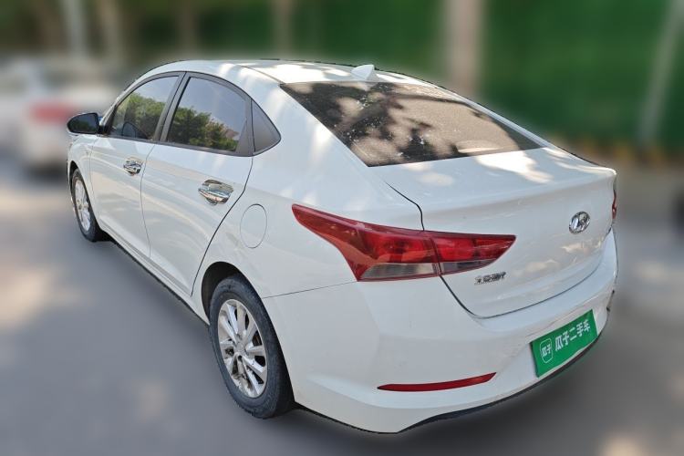 Used Hyundai Verna (new generation) 2016 1.4L Manual Cool Edition GLS Rear Left 45 Deg
