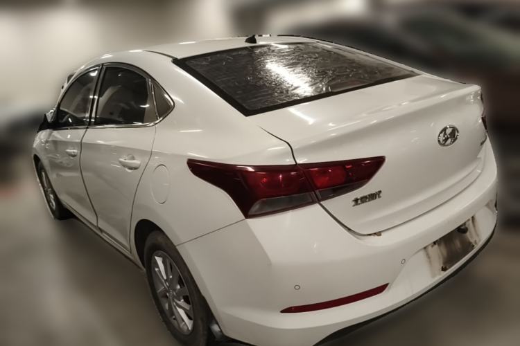 Used Hyundai Verna (new generation) 2016 1.4L Manual Cool Edition GLS Rear Left 45 Deg
