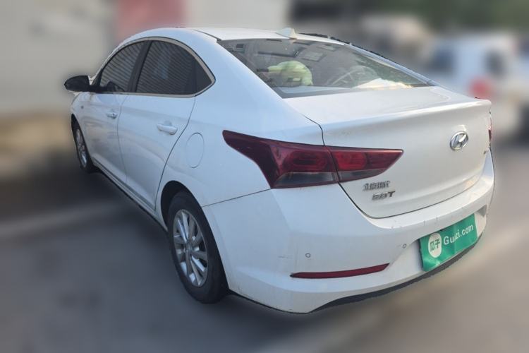 Used Hyundai Verna (new generation) 2016 1.4L Automatic Cool Edition GLS Rear Left 45 Deg