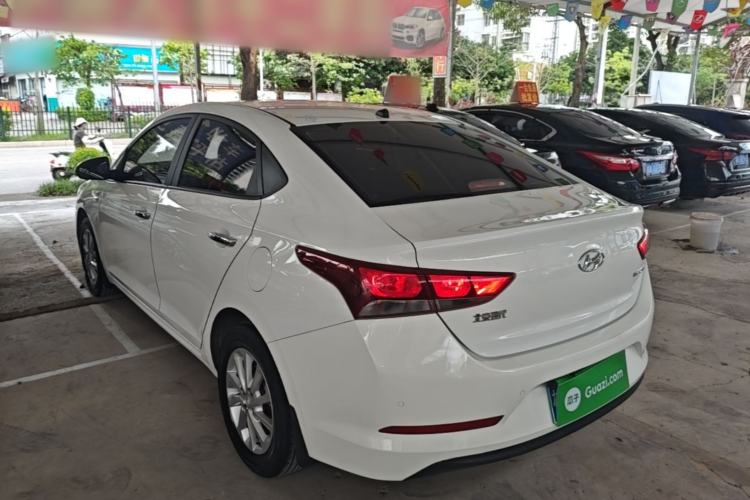 Used Hyundai Verna (new generation) 2016 1.4L Automatic Sport Edition Rear Left 45 Deg