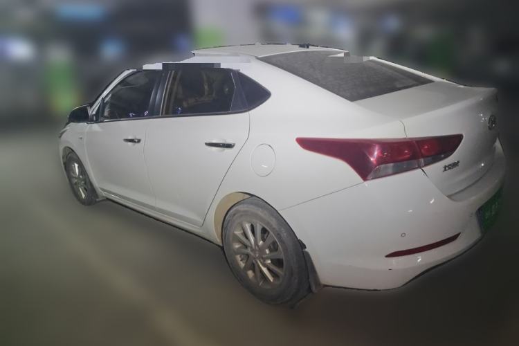 Used Hyundai Verna (new generation) 2016 1.4L Manual Cool Edition GLS Rear Left 45 Deg