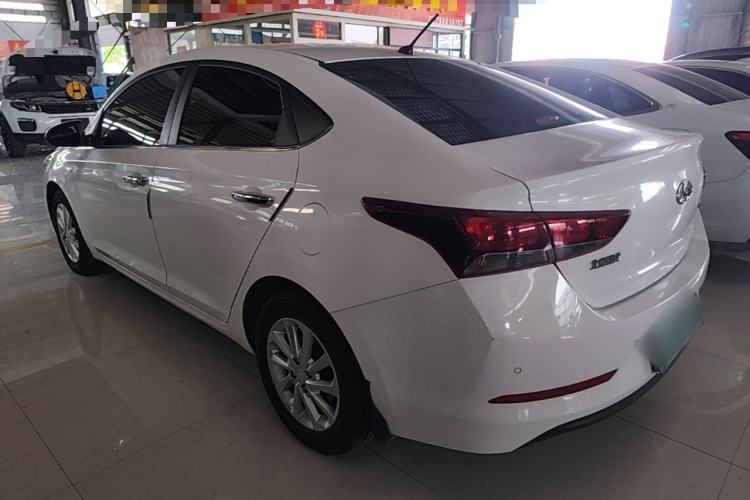 Used Hyundai Verna (new generation) 2016 1.4L Automatic Cool Edition GLS Rear Left 45 Deg