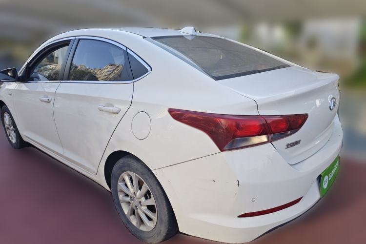 Used Hyundai Verna (new generation) 2016 1.4L Manual Cool Edition GLS Rear Left 45 Deg
