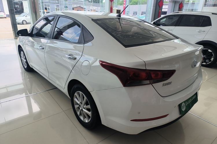 Used Hyundai Verna (new generation) 2016 1.4L Manual Cool Edition GLS Rear Left 45 Deg