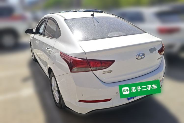 Used Hyundai Verna (new generation) 2016 1.4L Manual Cool Edition GLS Rear Left 45 Deg