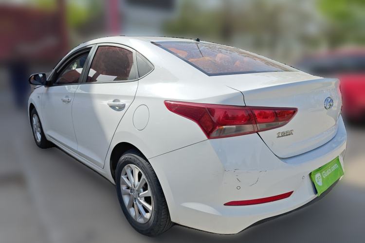 Used Hyundai Verna (new generation) 2016 1.4L Manual Cool Edition GLS Rear Left 45 Deg