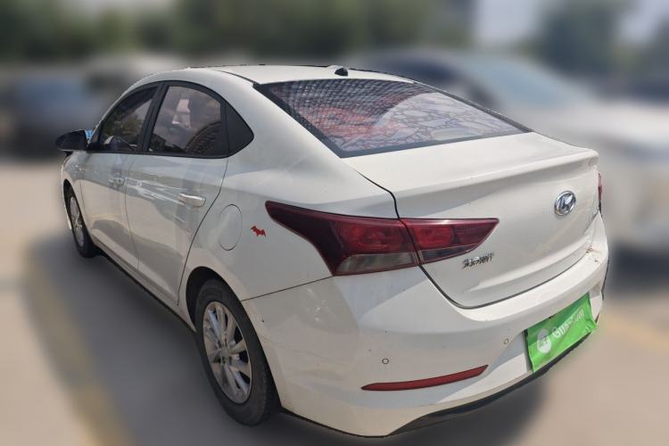 Used Hyundai Verna (new generation) 2016 1.4L Manual Cool Edition GLS Rear Left 45 Deg