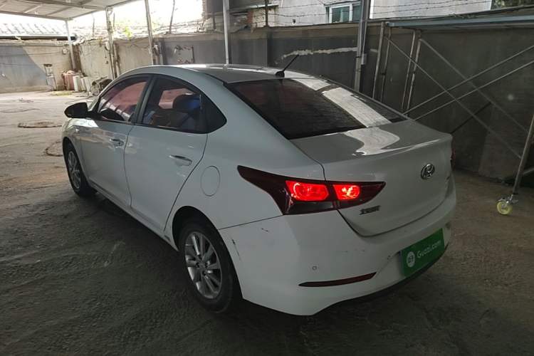 Used Hyundai Verna (new generation) 2016 1.4L Automatic Cool Edition GLS Rear Left 45 Deg
