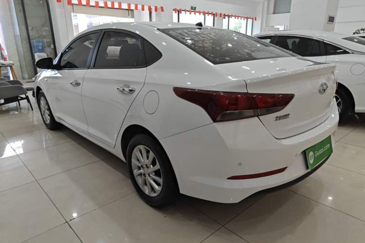 Used Hyundai Verna (new generation) 2016 1.4L Automatic Cool Edition GLS Rear Left 45 Deg