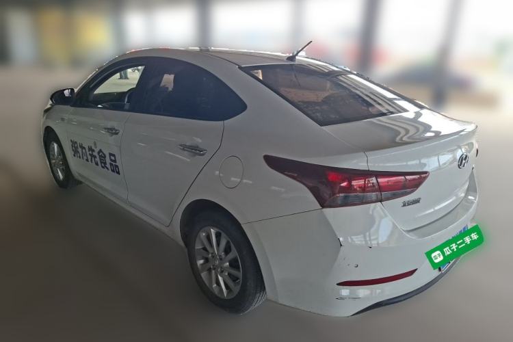 Used Hyundai Verna (new generation) 2016 1.4L Manual Cool Edition GLS Rear Left 45 Deg