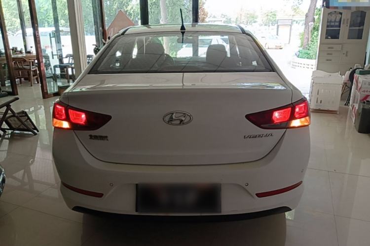 Used Hyundai Verna (new generation) 2016 1.4L Manual Cool Edition GLS Rear