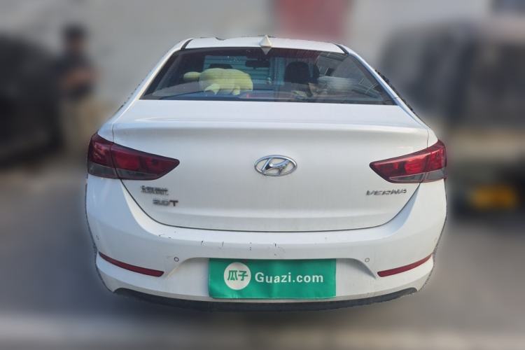 Used Hyundai Verna (new generation) 2016 1.4L Automatic Cool Edition GLS Rear