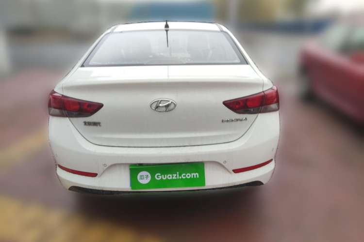 Used Hyundai Verna (new generation) 2016 1.4L Automatic Elite Edition TOP Rear