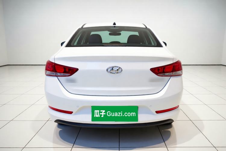 Used Hyundai Verna (new generation) 2016 1.4L Manual Cool Edition GLS Rear