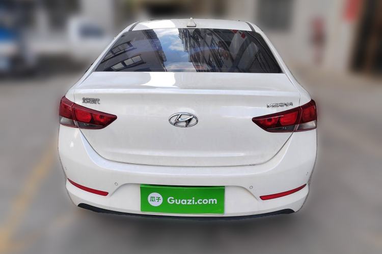 Used Hyundai Verna (new generation) 2016 1.4L Automatic Sport Edition Rear