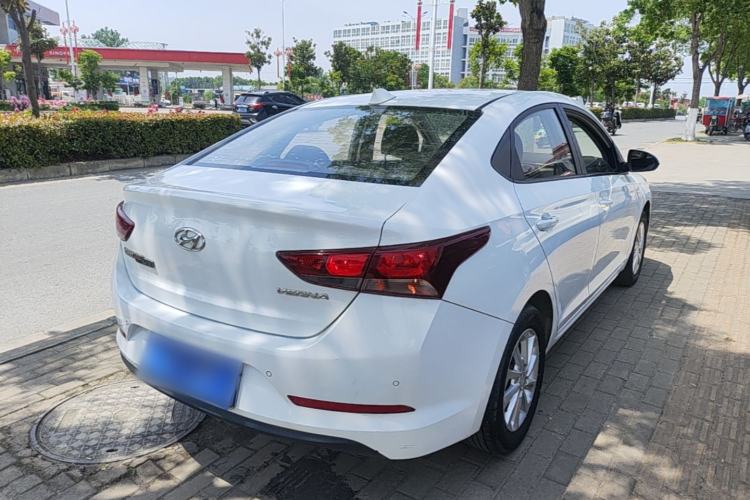 Used Hyundai Verna (new generation) 2016 1.4L Manual Cool Edition GLS Rear Right 45 Deg