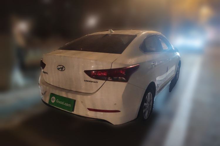 Used Hyundai Verna (new generation) 2016 1.4L Automatic Cool Edition GLS Rear Right 45 Deg