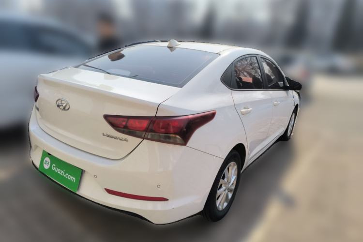 Used Hyundai Verna (new generation) 2016 1.4L Automatic Cool Edition GLS Rear Right 45 Deg