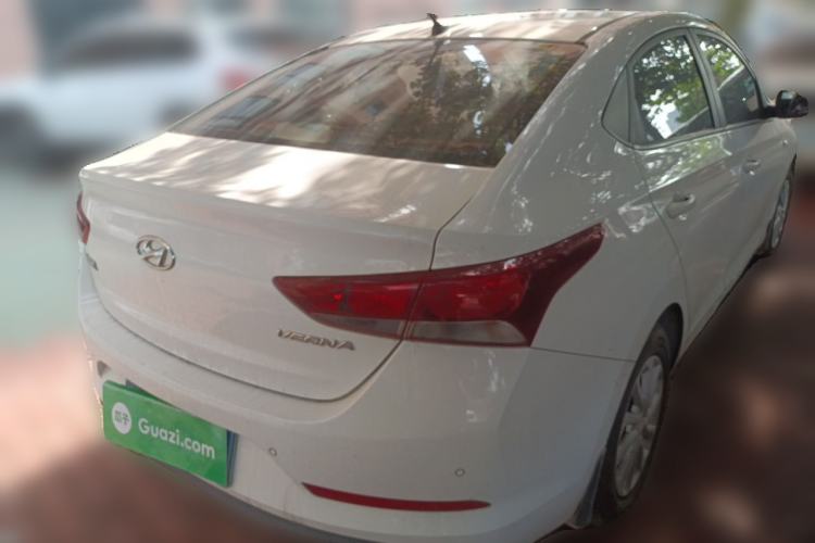 Used Hyundai Verna (new generation) 2016 1.4L Manual Cool Edition GLS Rear Right 45 Deg