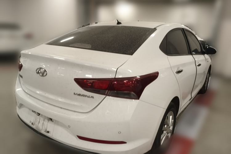 Used Hyundai Verna (new generation) 2016 1.4L Automatic Cool Edition GLS Rear Right 45 Deg