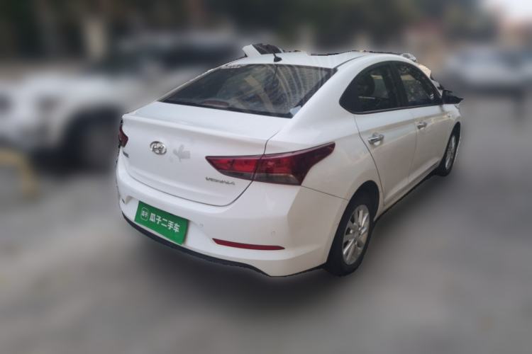 Used Hyundai Verna (new generation) 2016 1.4L Automatic Cool Edition GLS Rear Right 45 Deg