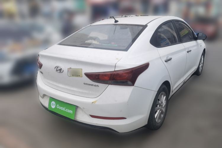 Used Hyundai Verna (new generation) 2016 1.4L Manual Cool Edition GLS Rear Right 45 Deg