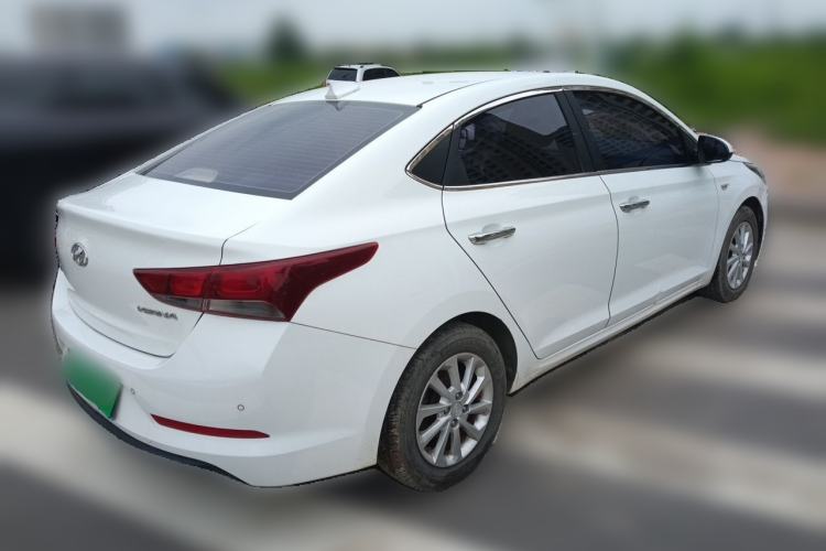 Used Hyundai Verna (new generation) 2016 1.4L Automatic Cool Edition GLS Rear Right 45 Deg