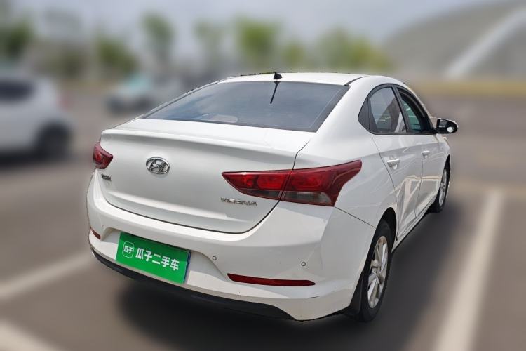 Used Hyundai Verna (new generation) 2016 1.4L Automatic Cool Edition GLS Rear Right 45 Deg
