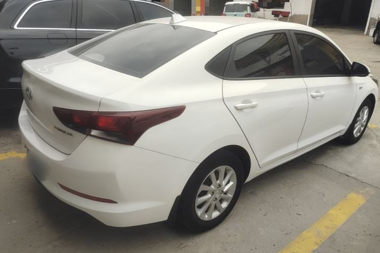 Used Hyundai Verna (new generation) 2016 1.4L Manual Cool Edition GLS Rear Right 45 Deg