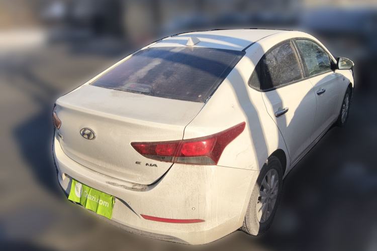 Used Hyundai Verna (new generation) 2016 1.4L Automatic Cool Edition GLS Rear Right 45 Deg